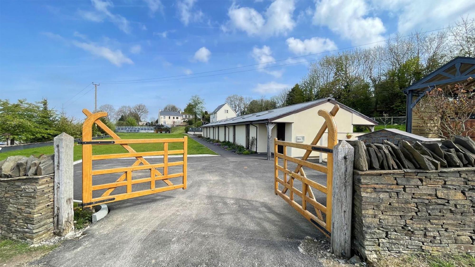 The Old Mountain Stables Caerllwyn Ganol Farm Apartment Newport  Exterior foto